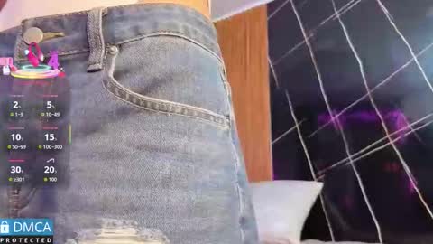 Kiara Zahiri online show from 3, 10, 2025