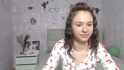 Snapshot of kiaracriegs chatting on 2, 2, 2025 Kara online show from 2, 2, 2025