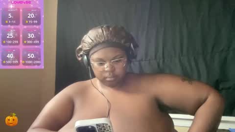 Snapshot of kiarasugars chatting on 6, 11, 2025 KiaraSugars online show from 6, 11, 2025