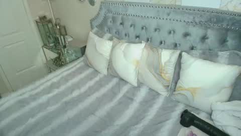 Snapshot of kiarose chatting on 18, 11, 2025 Kia Rose online show from 18, 11, 2025