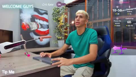 Snapshot of kieran_derek chatting on 17, 1, 2025 Kieran Derek online show from 17, 1, 2025