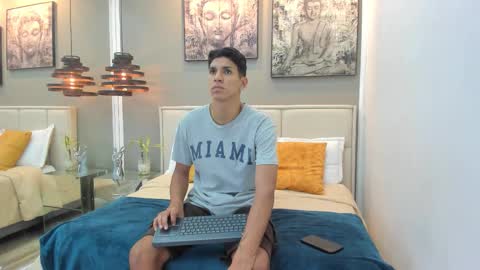 Kieran Derek online show from 1, 11, 2025