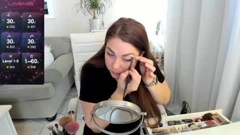 Snapshot of kierareines chatting on 11, 1, 2025 Kiera Reines online show from 11, 1, 2025