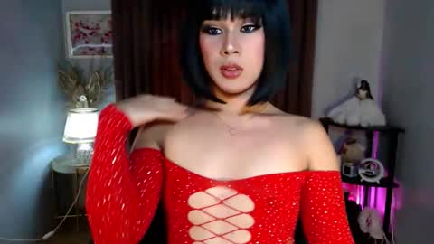 Snapshot of kiethmadison_miller chatting on 11, 10, 2025 Im Mia online show from 11, 10, 2025
