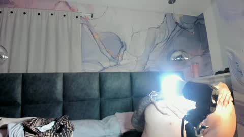 Snapshot of kiim_taaylor chatting on 9, 6, 2026 Kim online show from 9, 6, 2026