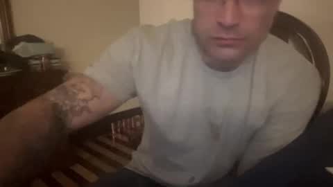 Snapshot of kikelst13 chatting on 3, 12, 2025 kikelst13 online show from 3, 12, 2025