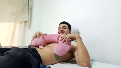 Snapshot of kikeortiz1808 chatting on 3, 12, 2025 C e v o 1824 online show from 3, 12, 2025