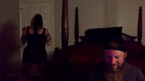 Snapshot of kiki_and_daddy_ chatting on 26, 4, 2026 Kiki and daddy online show from 26, 4, 2026