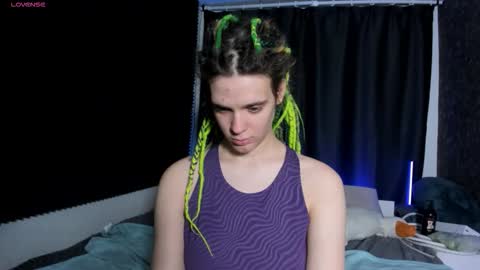 Snapshot of kiki_krash chatting on 27, 11, 2025 Kiki online show from 27, 11, 2025