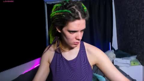 Snapshot of kiki_krash chatting on 30, 11, 2025 Kiki online show from 30, 11, 2025