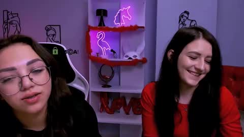 kiki_swan online show from 12, 3, 2025