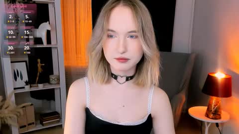 Kiki online show from 23, 11, 2025