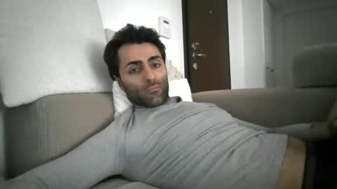 kikkus01 online show from 14, 2, 2025