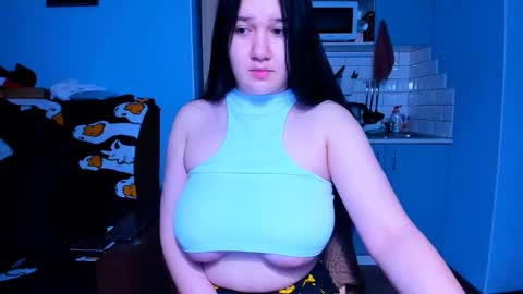 Snapshot of killa_mila_ chatting on 25, 12, 2024 Killa online show from 25, 12, 2024