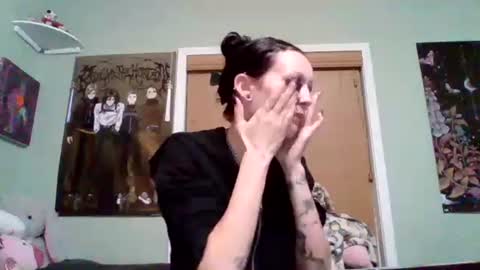 Snapshot of killakat21 chatting on 24, 11, 2025 Kat 3 online show from 24, 11, 2025