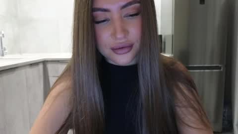 Snapshot of killer__girls chatting on 25, 2, 2025 EvaAnna online show from 25, 2, 2025