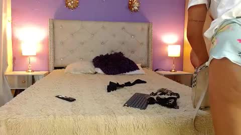 Mia  Kim online show from 18, 11, 2025