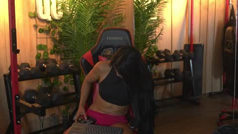 Kim online show from 4, 11, 2025