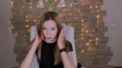 kim_boyd online show from 23, 12, 2024