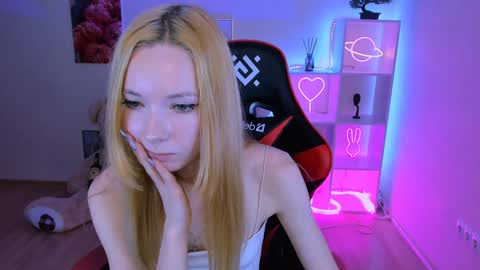 kim_boyd online show from 23, 1, 2025