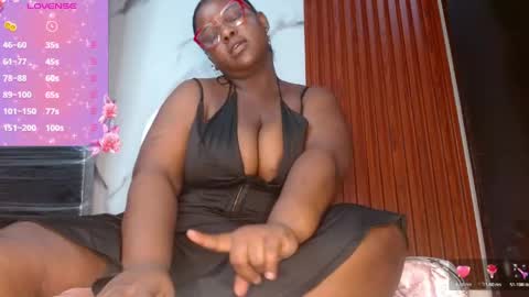 Kim  Follow me please online show from 1, 5, 2026