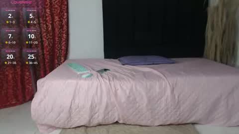 Kim  Follow me please online show from 4, 7, 2026