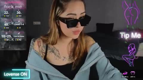 Kim online show from 7, 10, 2025