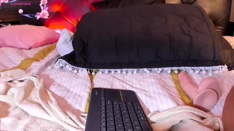 Snapshot of kim_marquez chatting on 3, 3, 2025 Kim Marquez online show from 3, 3, 2025