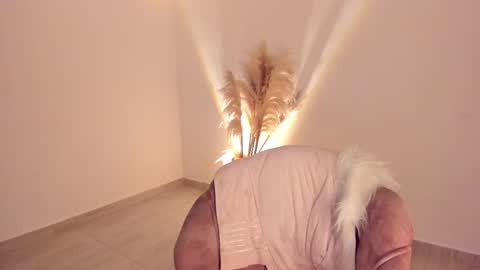 Snapshot of kim_murphy chatting on 5, 11, 2025 Kim Murphy online show from 5, 11, 2025