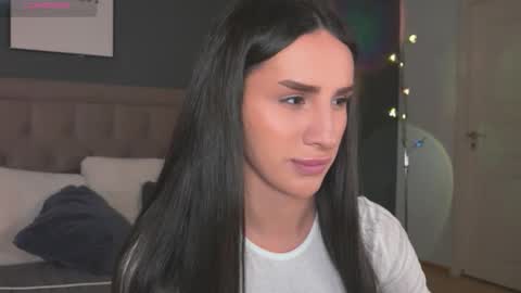 Kim Oberlin online show from 1, 12, 2025