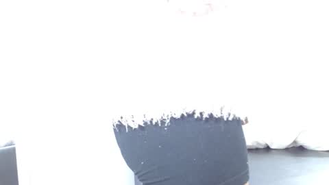 Kim  Yuk online show from 8, 2, 2025