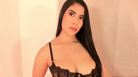 Snapshot of kimberlin_cam_ chatting on 16, 6, 2026 Kimberlin online show from 16, 6, 2026