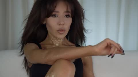 kimberly_bohnes online show from 4, 4, 2026