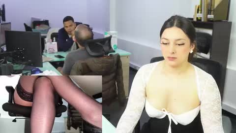 Kimberly 1200-1900 GMT-5 online show from 23, 2, 2025