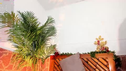 Snapshot of kimberly_gonzalez1 chatting on 31, 12, 2024 kimberly gonzalez online show from 31, 12, 2024