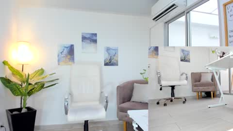 Snapshot of kimberly_hot2 chatting on 2, 1, 2025 Melissa online show from 2, 1, 2025