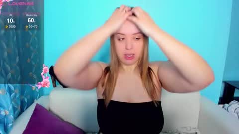 Snapshot of kimberly_mm chatting on 8, 2, 2026 kimberly_mm online show from 8, 2, 2026