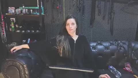 Snapshot of kimberly_swan_ chatting on 18, 2, 2025 KIMBERLY SWAN online show from 18, 2, 2025