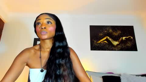 Snapshot of kimberlybanks2 chatting on 26, 11, 2025 Kimberly Banks online show from 26, 11, 2025