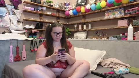 Snapshot of kimberlycaprice chatting on 7, 2, 2025 kimberlycaprice online show from 7, 2, 2025