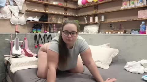 Snapshot of kimberlycaprice chatting on 25, 2, 2025 kimberlycaprice online show from 25, 2, 2025