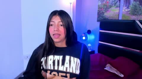 Snapshot of kimberlyvillalobos chatting on 13, 2, 2025 Kimberly Villalobos online show from 13, 2, 2025