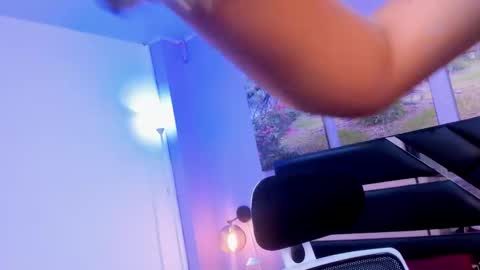 Snapshot of kimberlyvillalobos chatting on 1, 3, 2025 Kimberly Villalobos online show from 1, 3, 2025