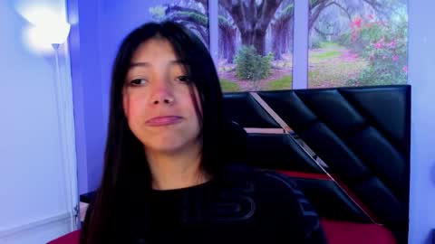 Snapshot of kimberlyvillalobos chatting on 9, 10, 2025 Kimberly Villalobos online show from 9, 10, 2025