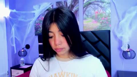 Snapshot of kimberlyvillalobos chatting on 17, 10, 2025 Kimberly Villalobos online show from 17, 10, 2025