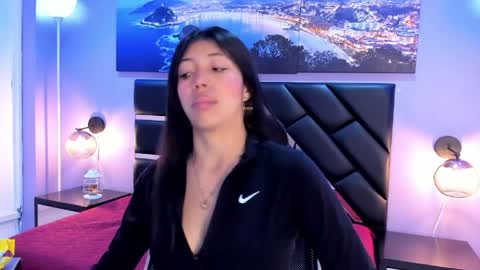 Kimberly Villalobos online show from 8, 4, 2026