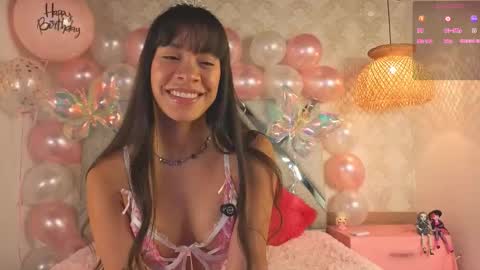 kimhilton online show from 28, 10, 2025