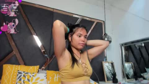 Snapshot of kimianal chatting on 20, 11, 2025 Kimy online show from 20, 11, 2025