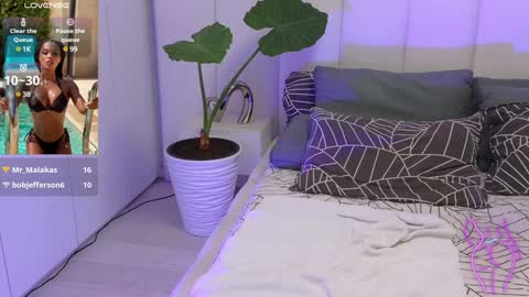 Snapshot of kimibrowny chatting on 10, 12, 2024 Kim online show from 10, 12, 2024