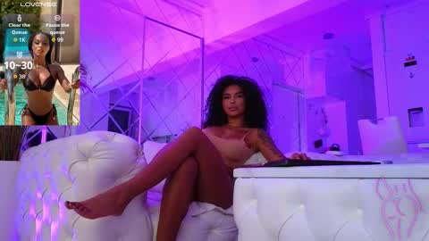 Snapshot of kimibrowny chatting on 18, 11, 2025 Kim online show from 18, 11, 2025